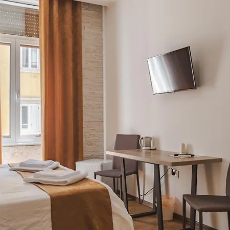 Centro Rooms-camere Eleganti In Pieno Centro Gasthof